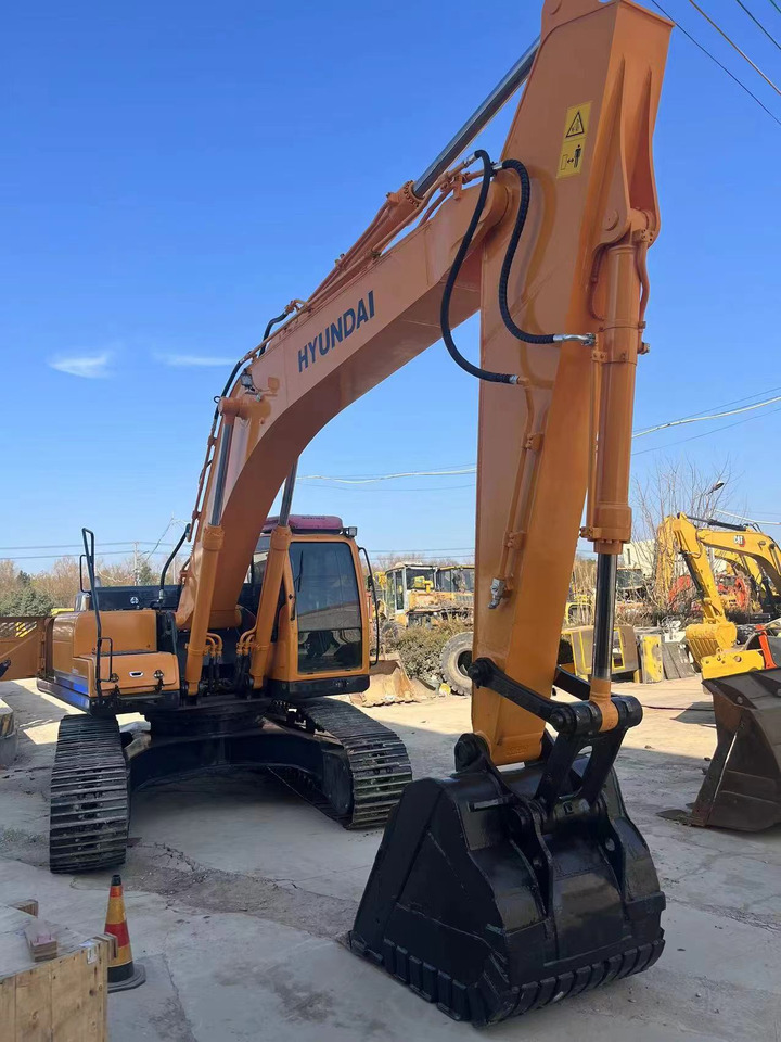 Hyundai 305 - Excavadora de cadenas: foto 3 Hyundai 305 - Excavadora de cadenas: foto 3