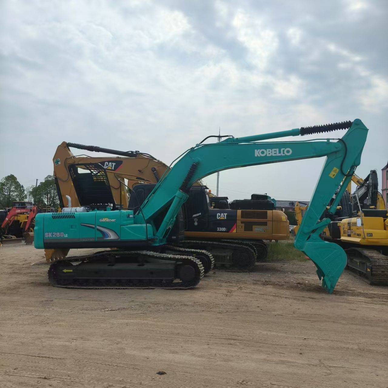 KOBELCO SK260 - Excavadora de cadenas: foto 1 KOBELCO SK260 - Excavadora de cadenas: foto 1