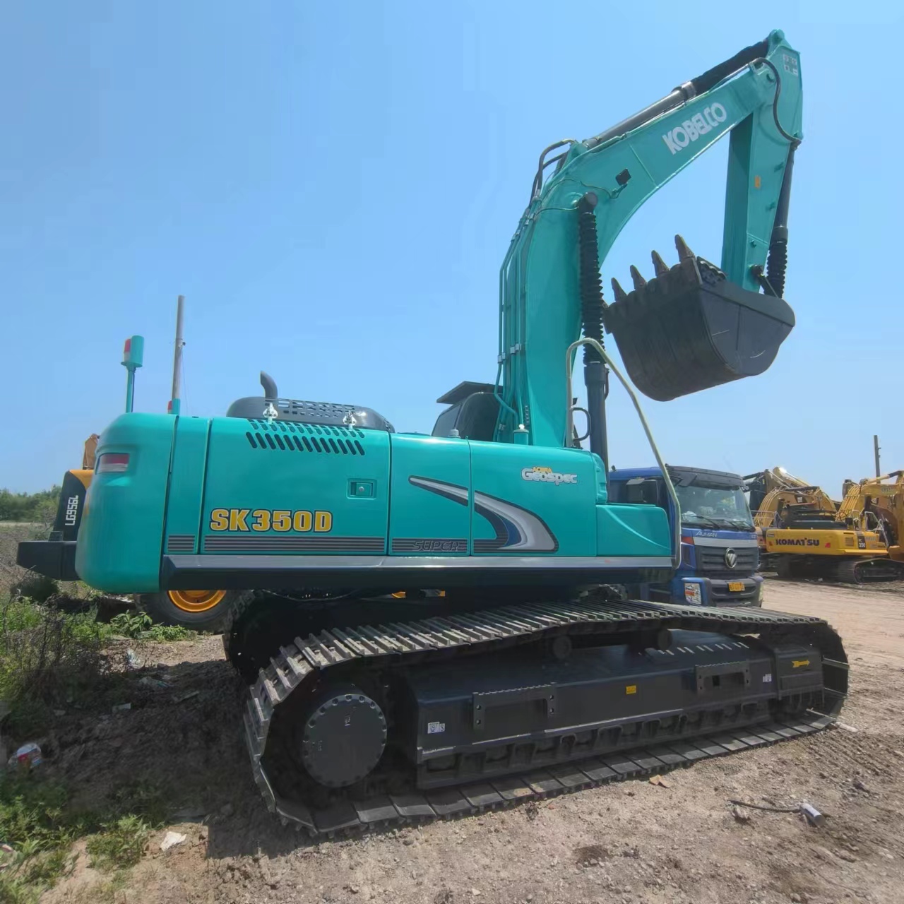 Excavadora de cadenas KOBELCO SK350: foto 6