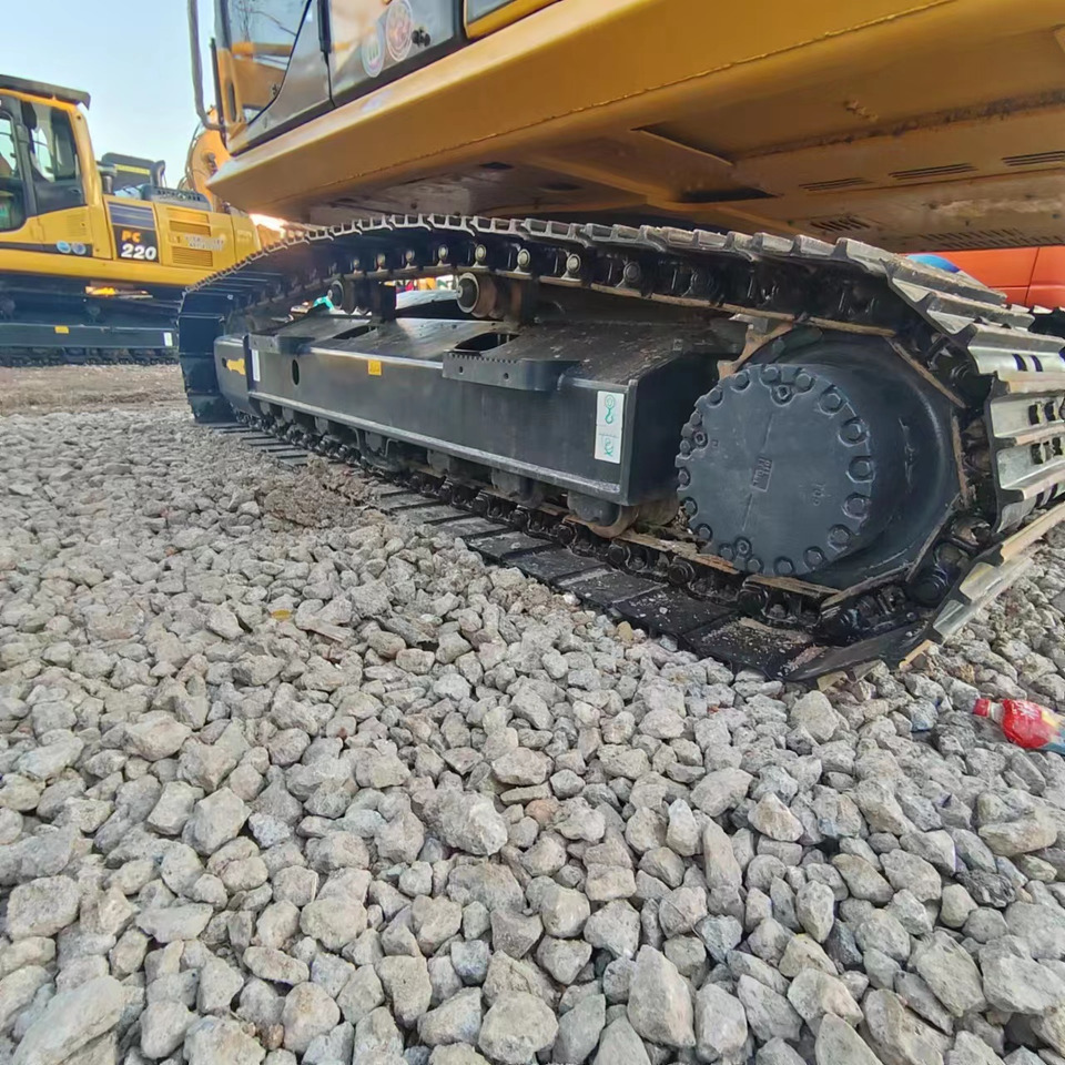 Excavadora de cadenas KOMATSU PC160: foto 13