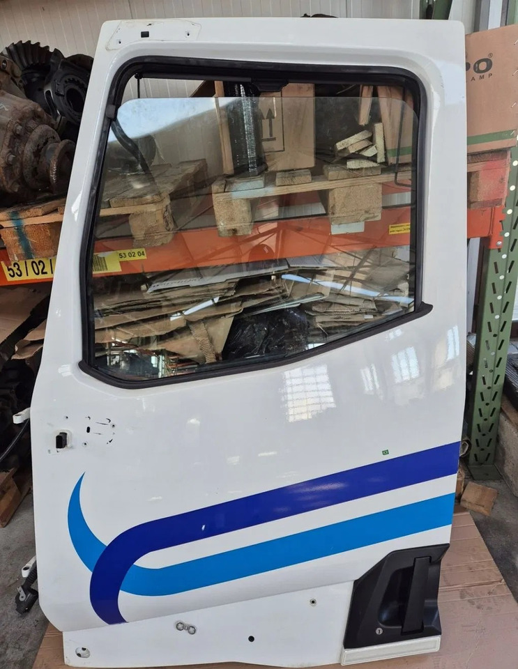 DRZWI KOMPLETNE LEWE RENAULT GAMA T K C RANGE ORYGINALNE - Puerta y piezas: foto 1 DRZWI KOMPLETNE LEWE RENAULT GAMA T K C RANGE ORYGINALNE - Puerta y piezas: foto 1