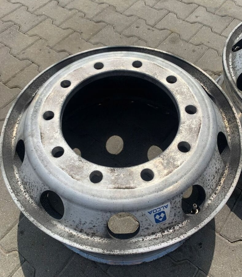 FELGI FELGA ALUMINIOWA ALCOA 22.5 X 9.00 - Llanta para Camión: foto 1 FELGI FELGA ALUMINIOWA ALCOA 22.5 X 9.00 - Llanta para Camión: foto 1