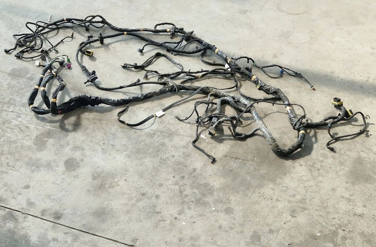 FORD WIĄZKA INSTALACJA RAMY FORD F MAX 5 ROK 2021 - Cables/ Alambres para Camión: foto 5 FORD WIĄZKA INSTALACJA RAMY FORD F MAX 5 ROK 2021 - Cables/ Alambres para Camión: foto 5