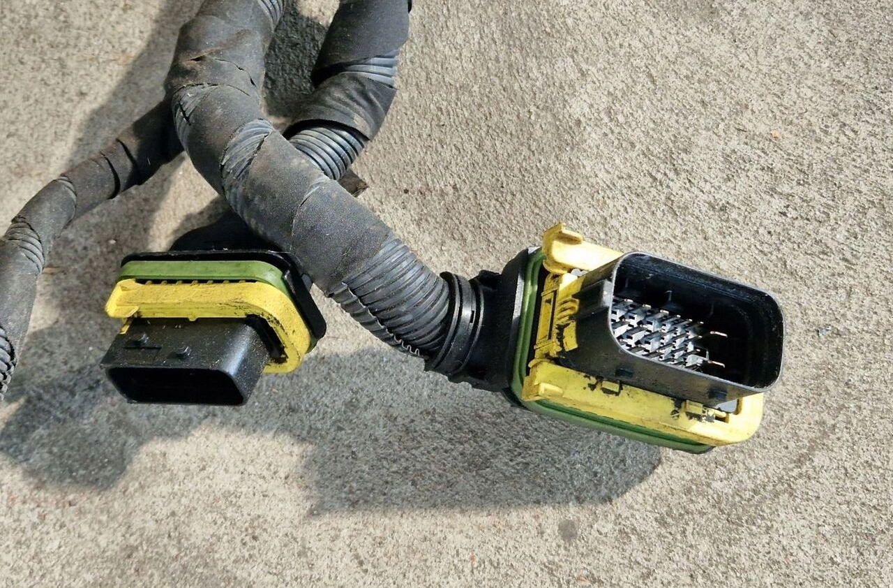 FORD WIĄZKA INSTALACJA RAMY FORD F MAX 5 ROK 2021 - Cables/ Alambres para Camión: foto 2 FORD WIĄZKA INSTALACJA RAMY FORD F MAX 5 ROK 2021 - Cables/ Alambres para Camión: foto 2