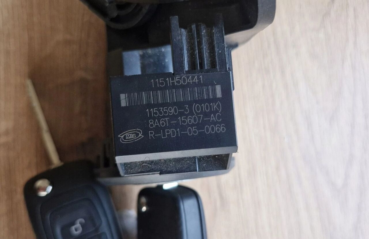 Ford F-MAX - Sistema eléctrico para Camión: foto 2 Ford F-MAX - Sistema eléctrico para Camión: foto 2