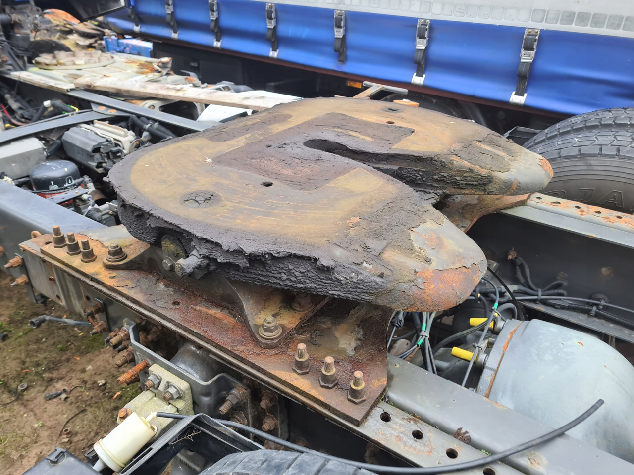 JOST - Quinta rueda para Camión: foto 1 JOST - Quinta rueda para Camión: foto 1