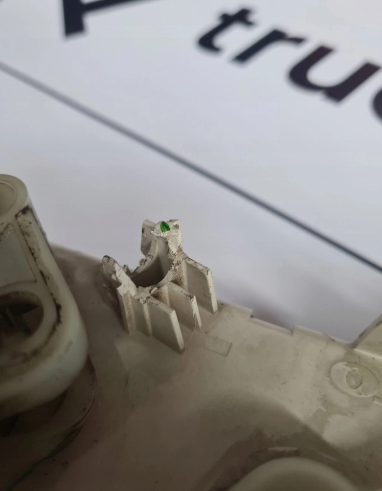 PANEL OGRZEWANIA KLIMATYZACJI NAWIEWU RENAULT DXI LIFT VOLVO FL FE LIFT - Calefacción/ Ventilación: foto 5 PANEL OGRZEWANIA KLIMATYZACJI NAWIEWU RENAULT DXI LIFT VOLVO FL FE LIFT - Calefacción/ Ventilación: foto 5