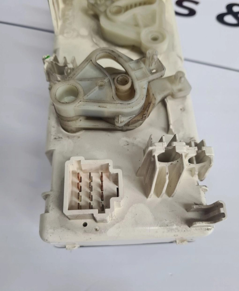 PANEL OGRZEWANIA KLIMATYZACJI NAWIEWU RENAULT DXI LIFT VOLVO FL FE LIFT - Calefacción/ Ventilación: foto 3 PANEL OGRZEWANIA KLIMATYZACJI NAWIEWU RENAULT DXI LIFT VOLVO FL FE LIFT - Calefacción/ Ventilación: foto 3