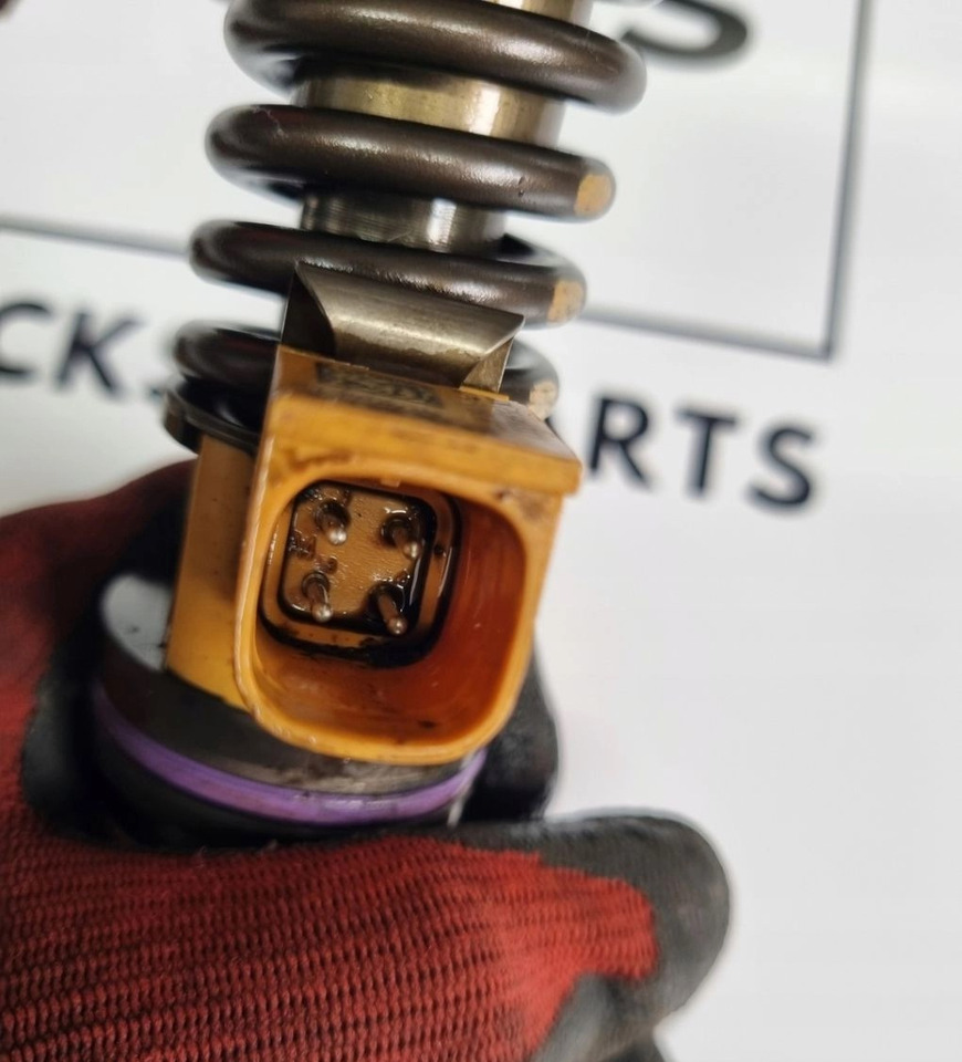 RENAULT MAGNUM DXI 13 VOLVO FH 13 FM 13 -KOMPLET 21340616 - Inyector: foto 2 RENAULT MAGNUM DXI 13 VOLVO FH 13 FM 13 -KOMPLET 21340616 - Inyector: foto 2