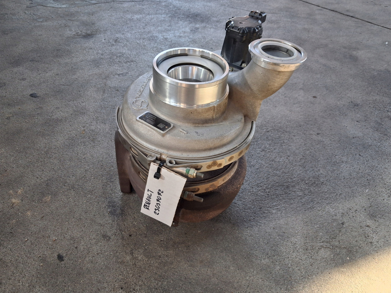 RENAULT TURBOSPRĘŻARKA RENAULT GAMA D DTI 8 VOLVO FL FE D8K EURO 6 - Turbocompresor: foto 1 RENAULT TURBOSPRĘŻARKA RENAULT GAMA D DTI 8 VOLVO FL FE D8K EURO 6 - Turbocompresor: foto 1