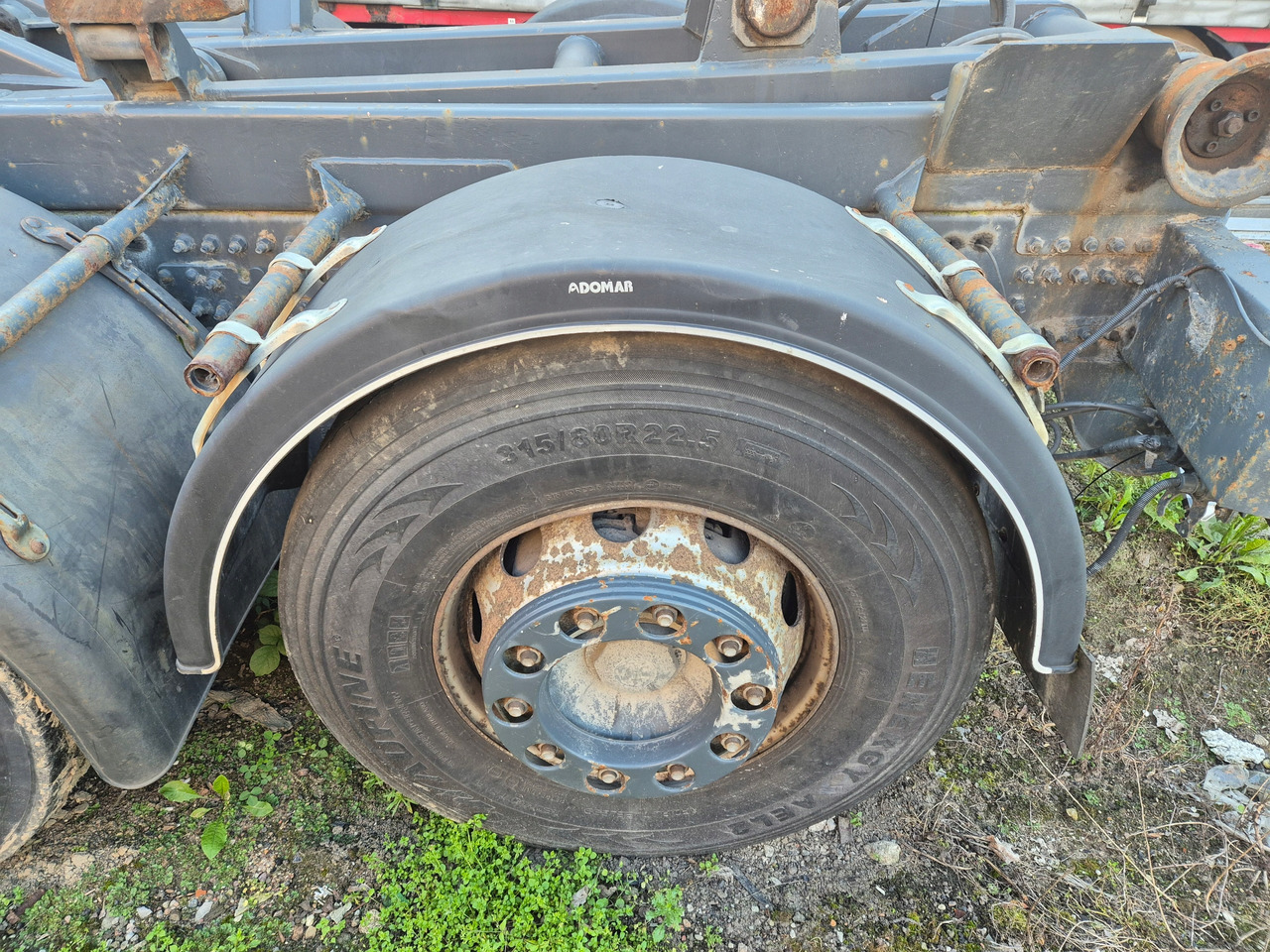 VOLVO BELKA OŚ TYŁ WLECZONA PODNOSZONA KOMPLETNA VOLVO FH FM FMX RENAULT - Suspensión: foto 1 VOLVO BELKA OŚ TYŁ WLECZONA PODNOSZONA KOMPLETNA VOLVO FH FM FMX RENAULT - Suspensión: foto 1