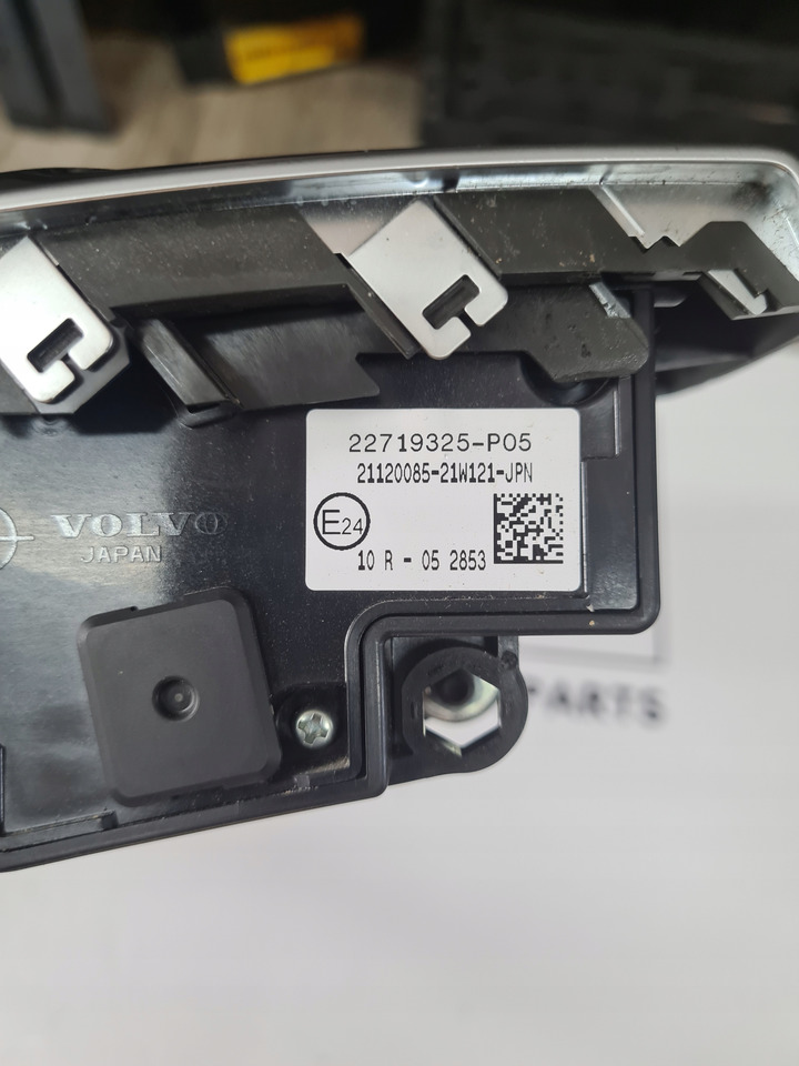 VOLVO JOYSTICK ZMIANY BIEGÓW LEWAREK VOLVO FH 5 FM 5 EURO 6 ORYGINAŁ 22719325 - Palanca de cambio para Camión: foto 5 VOLVO JOYSTICK ZMIANY BIEGÓW LEWAREK VOLVO FH 5 FM 5 EURO 6 ORYGINAŁ 22719325 - Palanca de cambio para Camión: foto 5