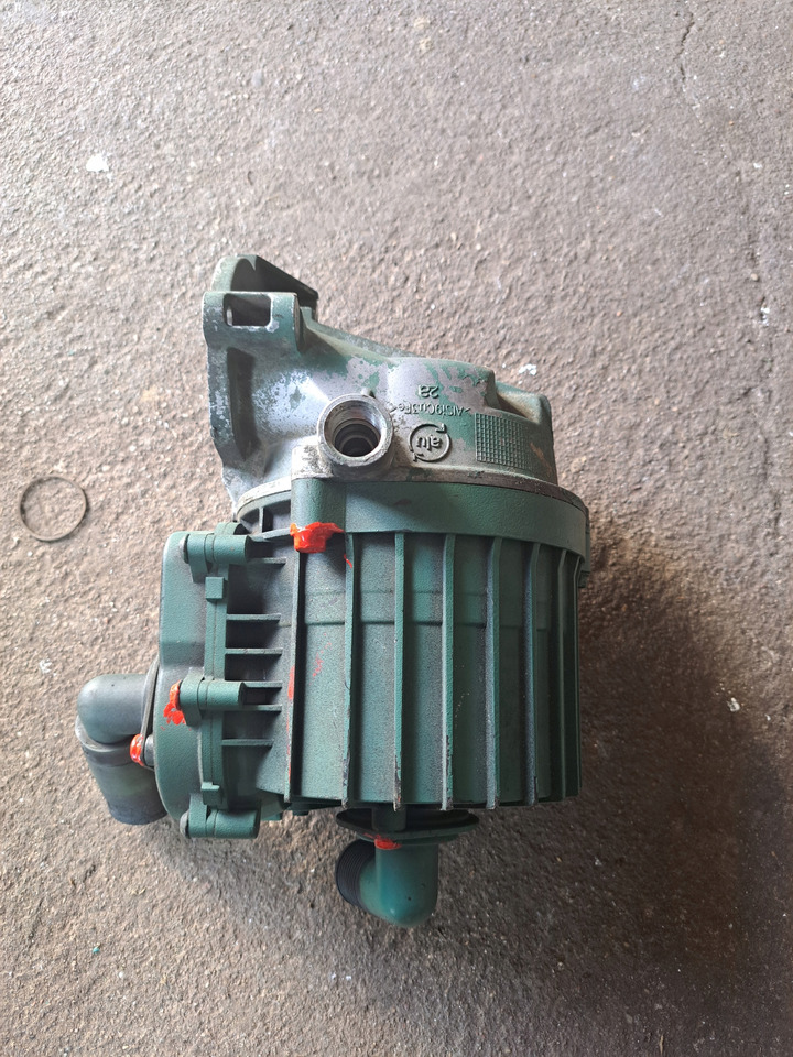 VOLVO OBUDOWA SEPARATOR OLEJU ODMY WIRÓWKA VOLVO FM 9 - Filtro de aceite para Camión: foto 2 VOLVO OBUDOWA SEPARATOR OLEJU ODMY WIRÓWKA VOLVO FM 9 - Filtro de aceite para Camión: foto 2