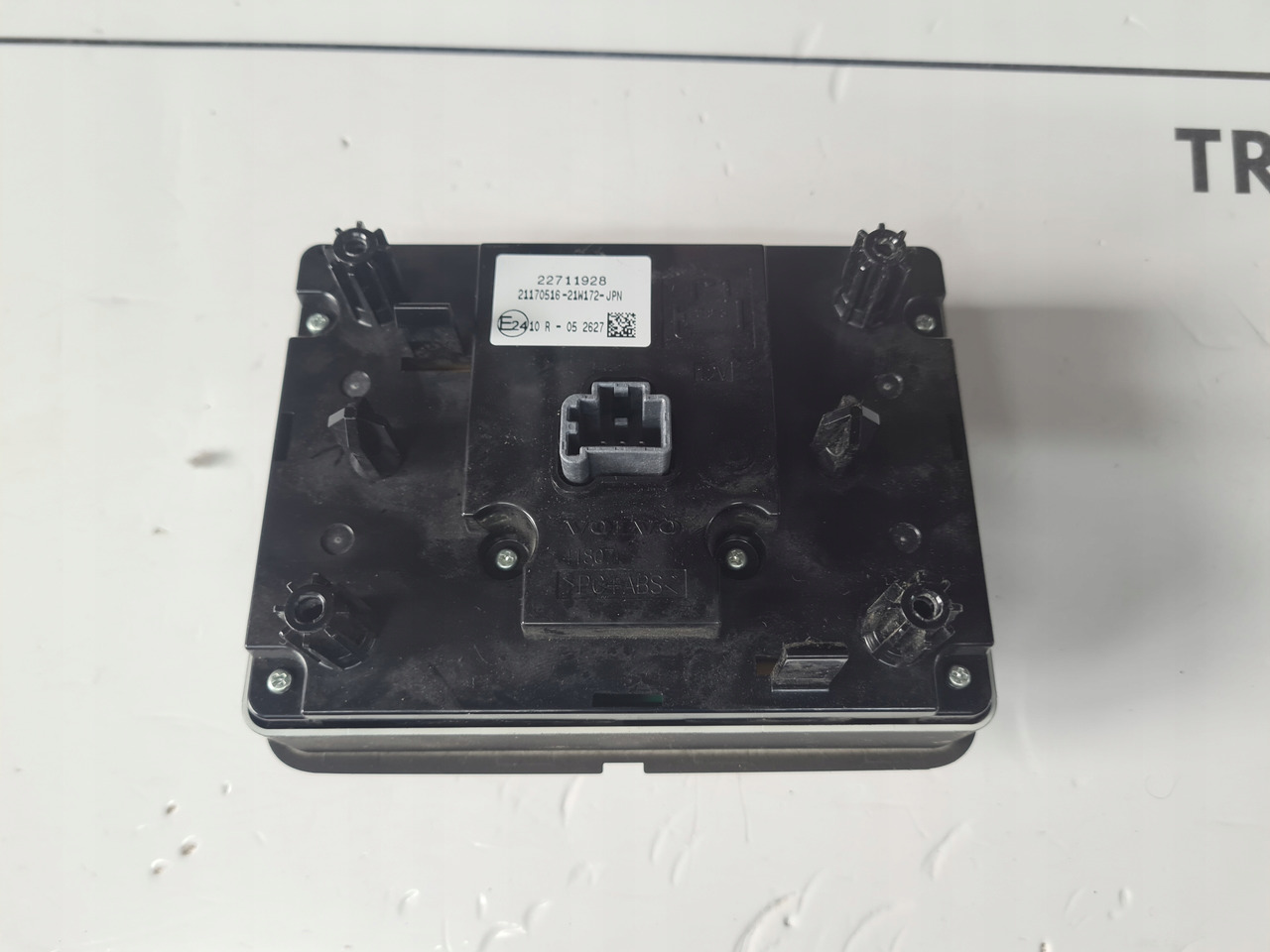 VOLVO PANEL NAWIEWU OGRZEWANIA KLIMATYZACJI VOLVO FH 5 ORYGINAŁ 22711928 - Calefacción/ Ventilación para Camión: foto 3 VOLVO PANEL NAWIEWU OGRZEWANIA KLIMATYZACJI VOLVO FH 5 ORYGINAŁ 22711928 - Calefacción/ Ventilación para Camión: foto 3