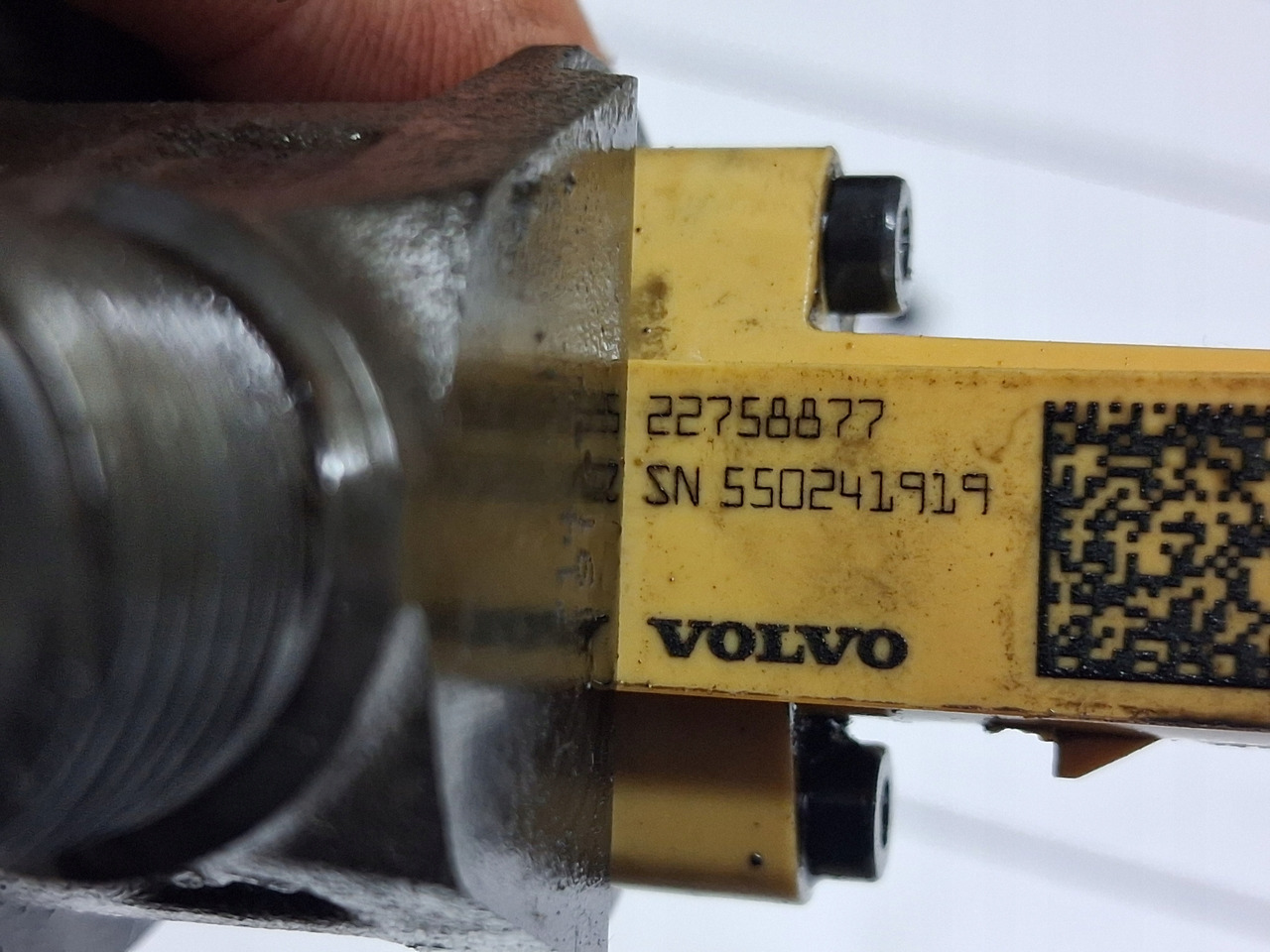 VOLVO POMPOWTRYSKIWACZE WTRYSKI COMMON RAIL VOLVO FH FM 4 5 RENAULT GAMA T EVO - Inyector: foto 5 VOLVO POMPOWTRYSKIWACZE WTRYSKI COMMON RAIL VOLVO FH FM 4 5 RENAULT GAMA T EVO - Inyector: foto 5