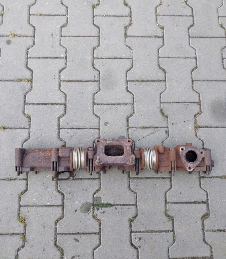 Volvo KOLEKTOR WYDECHOWY VOLVO FL RENAULT GAMA D8K - Colector de escape para Camión: foto 2 Volvo KOLEKTOR WYDECHOWY VOLVO FL RENAULT GAMA D8K - Colector de escape para Camión: foto 2