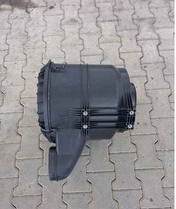 Volvo OBUDOWA FILTRA POWIETRZA VOLVO FH 5 EURO 6 - Filtro de aire para Camión: foto 1 Volvo OBUDOWA FILTRA POWIETRZA VOLVO FH 5 EURO 6 - Filtro de aire para Camión: foto 1