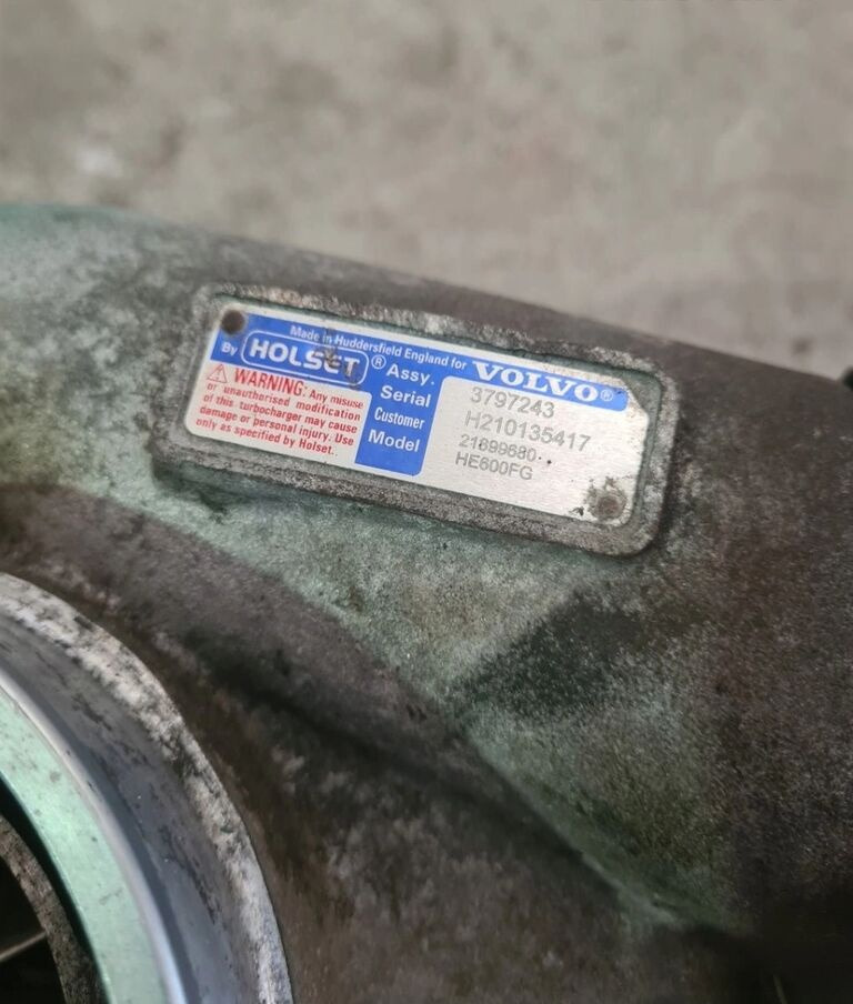 Volvo TURBINA TURBOSPRĘŻARKA FH 16 D16K 750 EURO 6 21899680 HE600FG Volvo VOLVO FH 16 D16K 750 EURO 6 21899680 HE600FG - Turbocompresor para Camión: foto 3 Volvo TURBINA TURBOSPRĘŻARKA FH 16 D16K 750 EURO 6 21899680 HE600FG Volvo VOLVO FH 16 D16K 750 EURO 6 21899680 HE600FG - Turbocompresor para Camión: foto 3