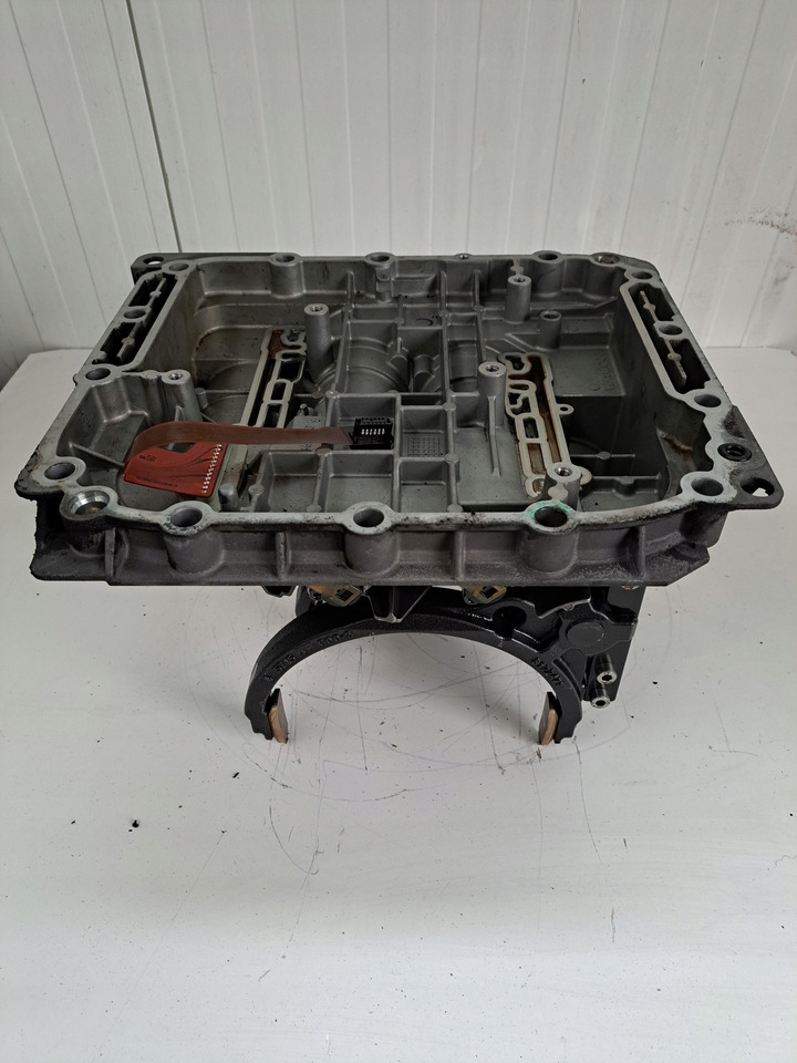 WABCO WYBIERAK SKRZYNI I-SHIFT " C " RENAULT DXI VOLVO FH FM - Caja de cambios y piezas para Camión: foto 1 WABCO WYBIERAK SKRZYNI I-SHIFT " C " RENAULT DXI VOLVO FH FM - Caja de cambios y piezas para Camión: foto 1