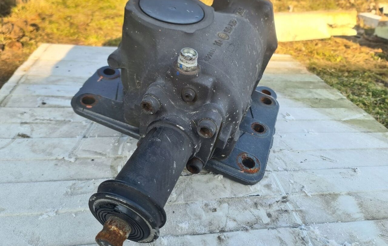 ZF KOLUMNA PRZEKŁADNIA KIEROWNICZA RENAULT GAMA RANGE 21386315 - Caja de dirección para Camión: foto 1 ZF KOLUMNA PRZEKŁADNIA KIEROWNICZA RENAULT GAMA RANGE 21386315 - Caja de dirección para Camión: foto 1