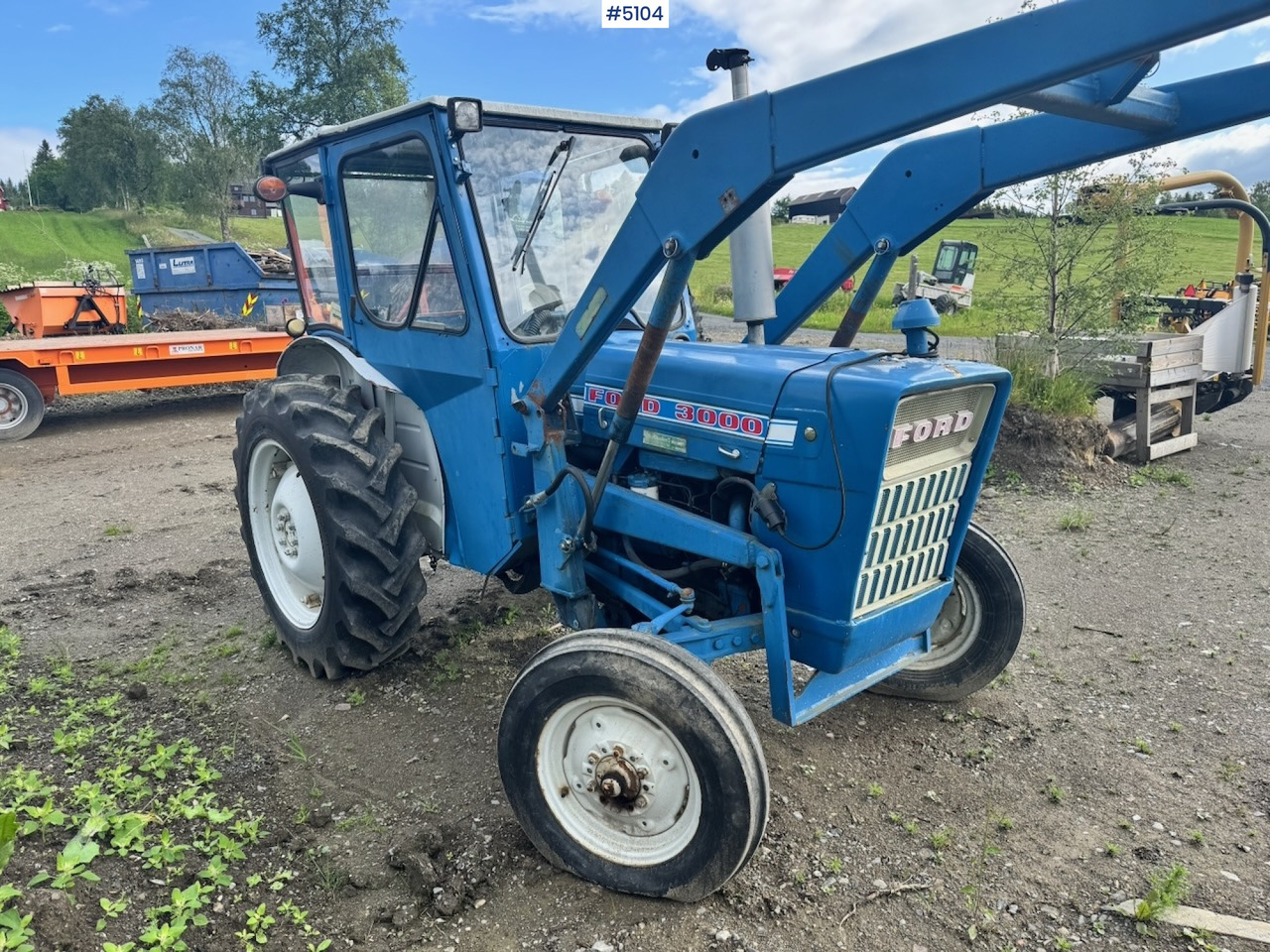 1972 Ford 3000 4x2 w/ Front loader - Tractor: foto 1 1972 Ford 3000 4x2 w/ Front loader - Tractor: foto 1