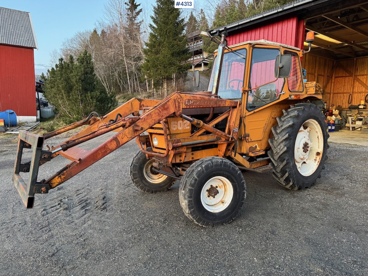 1980 Valmet 602 m/ frontlaster - Tractor: foto 1 1980 Valmet 602 m/ frontlaster - Tractor: foto 1