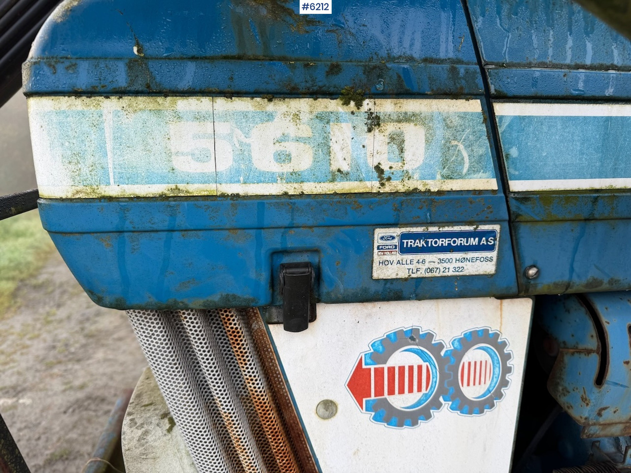 1982 Ford 5610 w/ front loader. - Tractor: foto 4 1982 Ford 5610 w/ front loader. - Tractor: foto 4