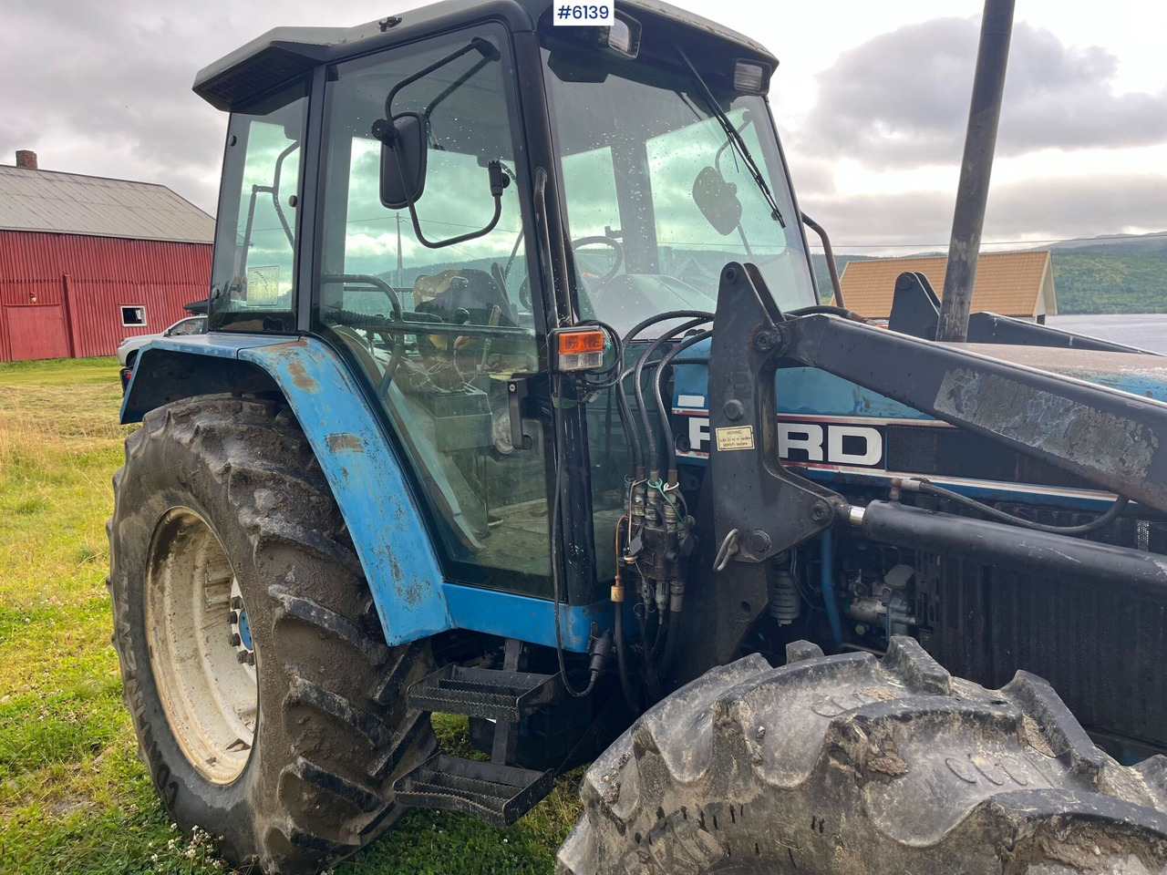 1992 Ford 5640 w/ Trima front loader - Tractor: foto 2 1992 Ford 5640 w/ Trima front loader - Tractor: foto 2