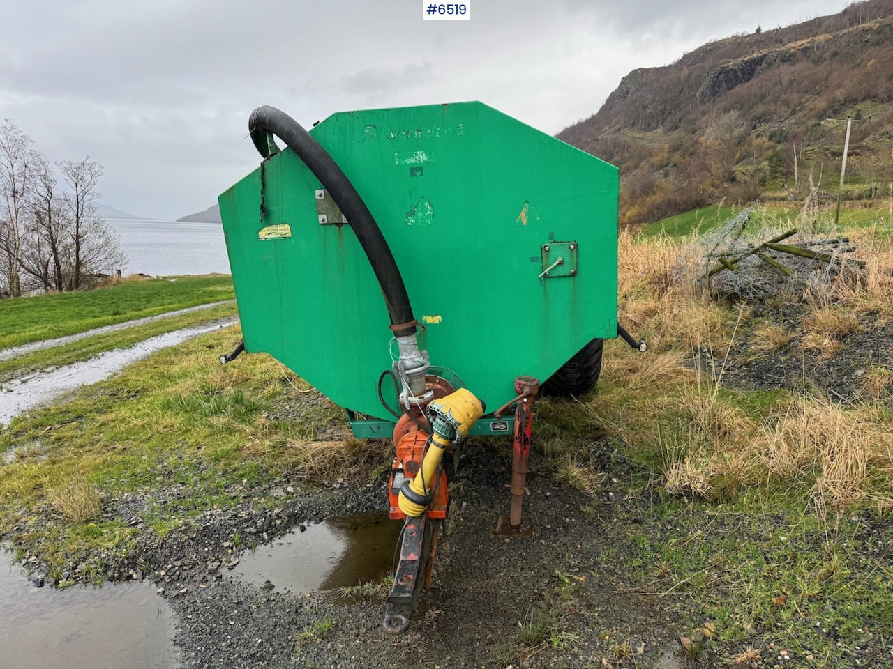 1997 Moi Guffen 15,000 liters w/ cannon. - Cuba de purín: foto 3 1997 Moi Guffen 15,000 liters w/ cannon. - Cuba de purín: foto 3