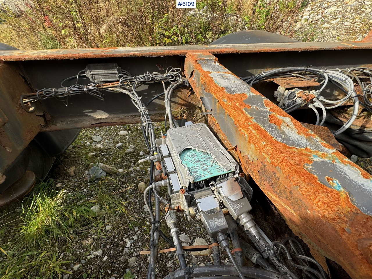 Leasing de  2002 Istrail container trailer. Repair object. 2002 Istrail container trailer. Repair object.: foto 14