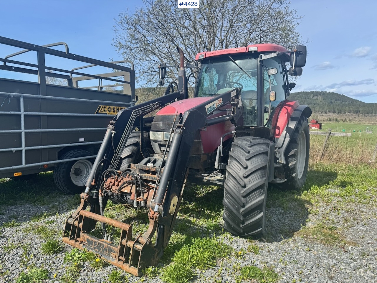 2004 Case MXU 135 4x4 w/ Front Loader. - Tractor: foto 1 2004 Case MXU 135 4x4 w/ Front Loader. - Tractor: foto 1