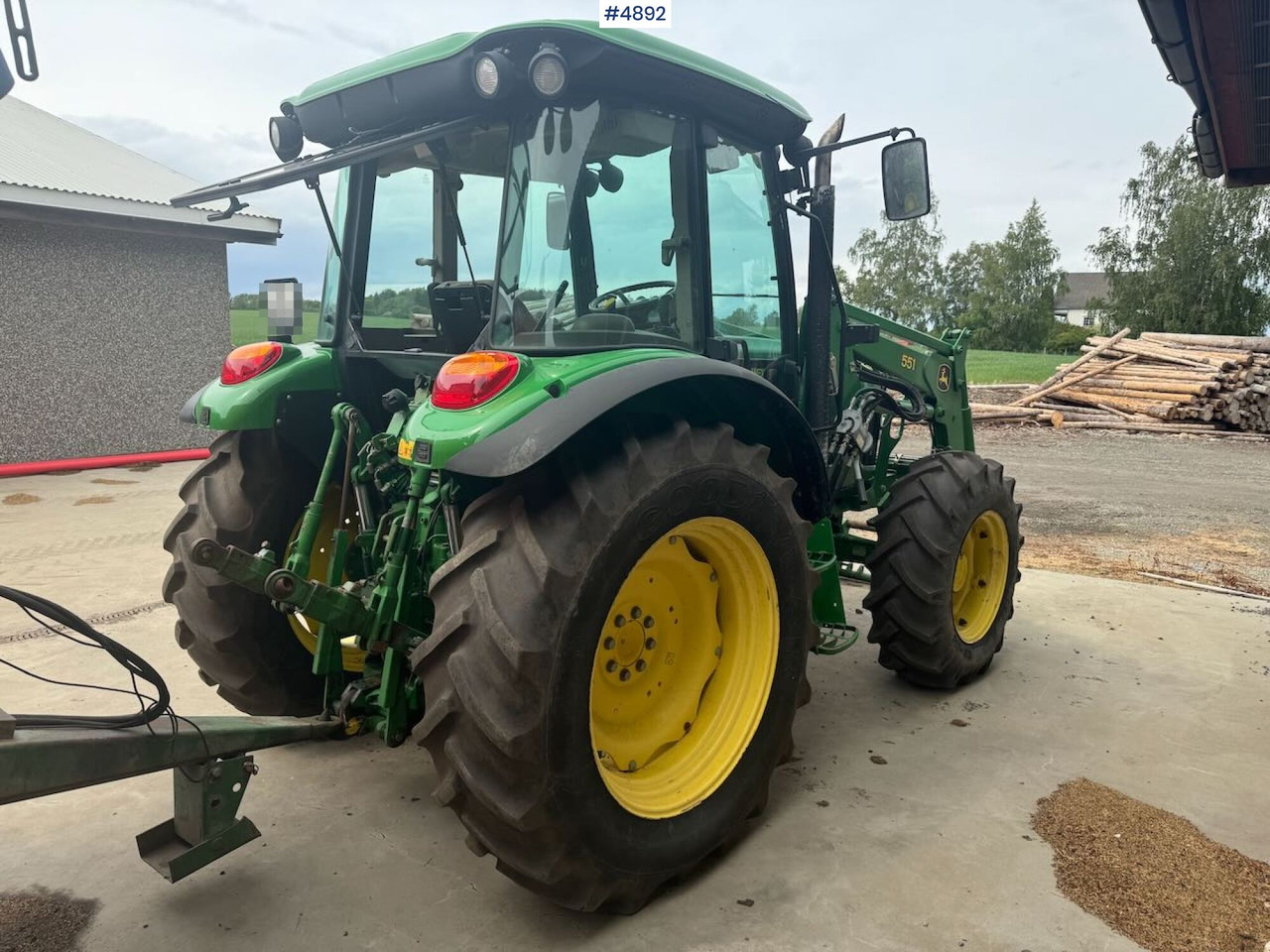 2004 John Deere 5720 4x4 w/ front loader - Tractor: foto 5 2004 John Deere 5720 4x4 w/ front loader - Tractor: foto 5