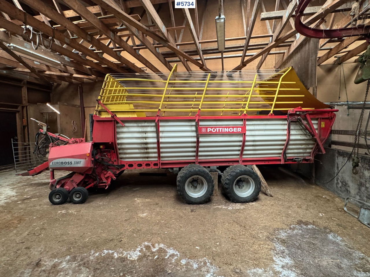 2005 Pottinger Euroboss 330t supermatic - Maquinaria de henificación: foto 2 2005 Pottinger Euroboss 330t supermatic - Maquinaria de henificación: foto 2