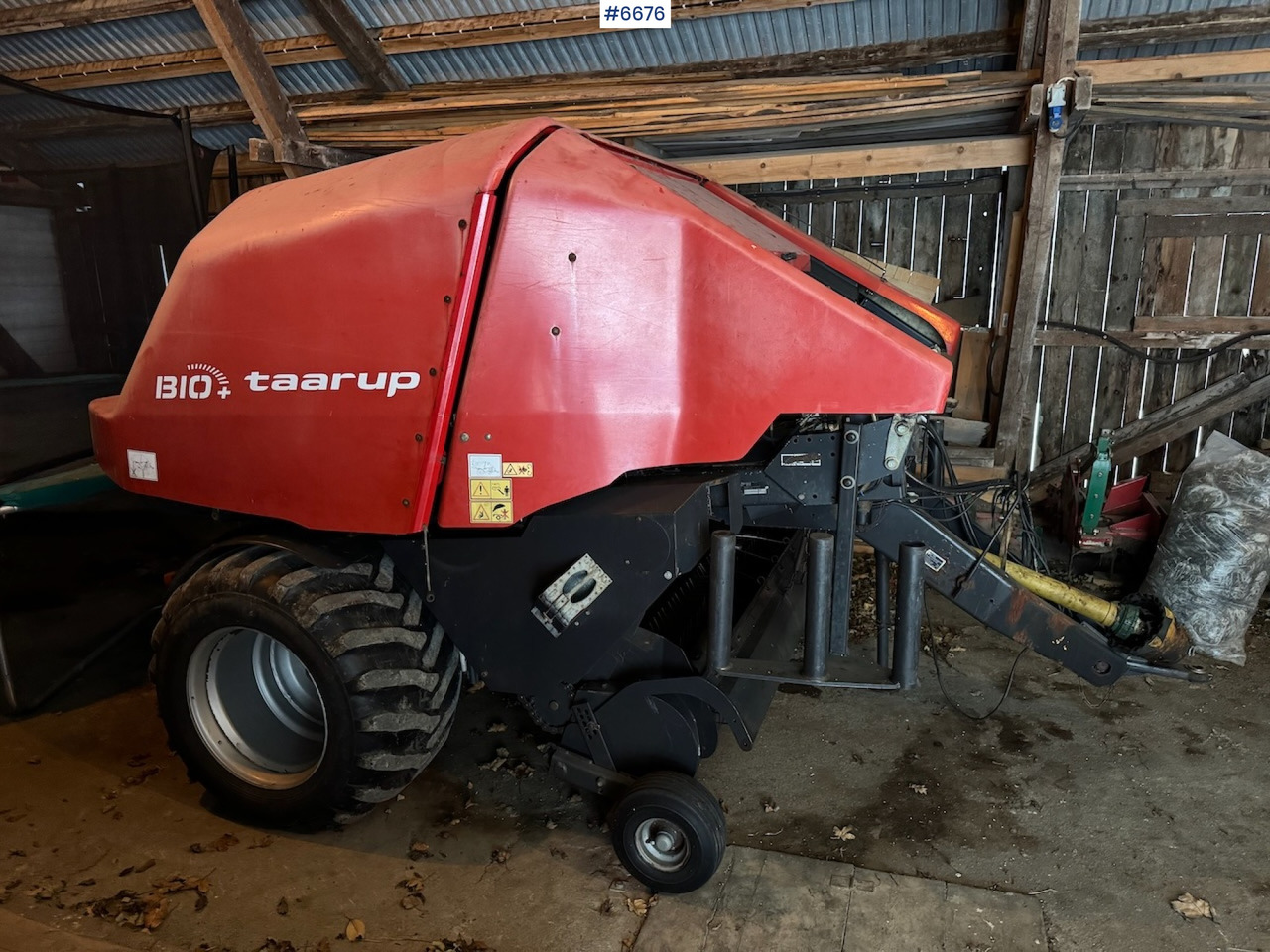 2006 Taarup BIO+ Round Baler. Well maintained. - Maquinaria de henificación: foto 1 2006 Taarup BIO+ Round Baler. Well maintained. - Maquinaria de henificación: foto 1
