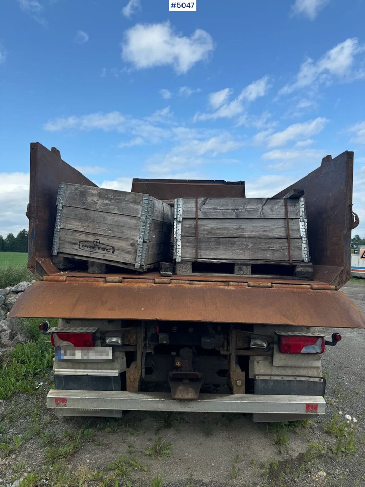 2007 MAN TGA 26.480 6x4 tipper - Camión volquete: foto 4 2007 MAN TGA 26.480 6x4 tipper - Camión volquete: foto 4