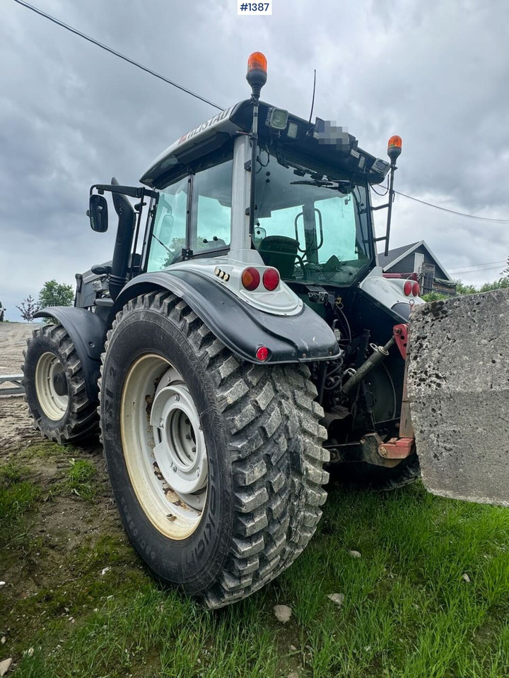 2007 Valtra T190 4x4 Tractor w/ bucket - Tractor: foto 5 2007 Valtra T190 4x4 Tractor w/ bucket - Tractor: foto 5