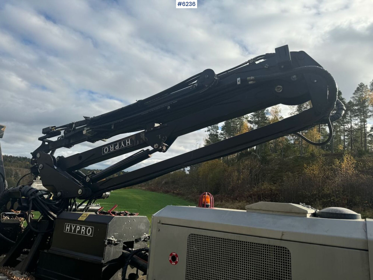 Leasing de  2008 Hypro 500LS harvesting machine with processor head and felling grapple 2008 Hypro 500LS harvesting machine with processor head and felling grapple: foto 13