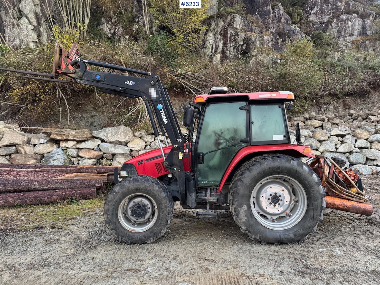 2010 Case IH JXU 95 w/ front loader. - Tractor: foto 3 2010 Case IH JXU 95 w/ front loader. - Tractor: foto 3