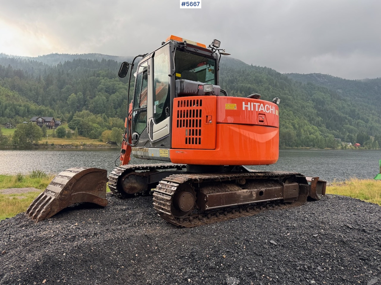 Excavadora 2011 Hitachi ZX 85 US-3 w/rotor tilt and buckets: foto 7