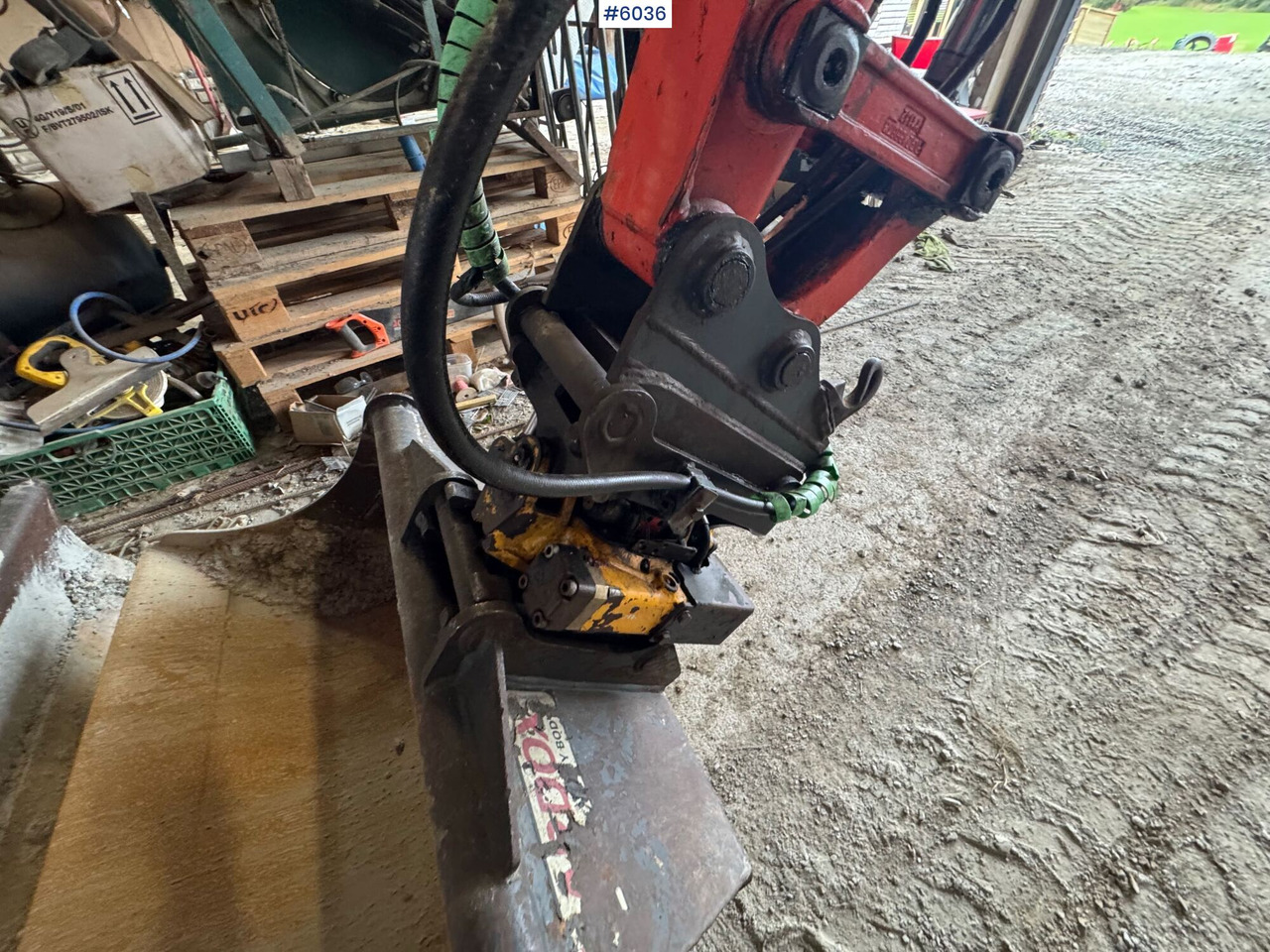 Excavadora 2013 Kubota kx71-3 w/ Rotor tilt, gravel bucket and sanding bucket!: foto 11