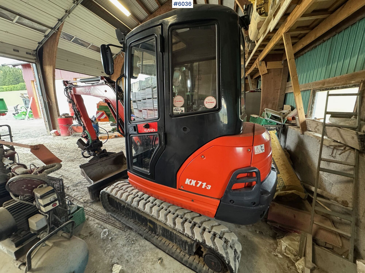 2013 Kubota kx71-3 w/ Rotor tilt, gravel bucket and sanding bucket! - Excavadora: foto 4 2013 Kubota kx71-3 w/ Rotor tilt, gravel bucket and sanding bucket! - Excavadora: foto 4