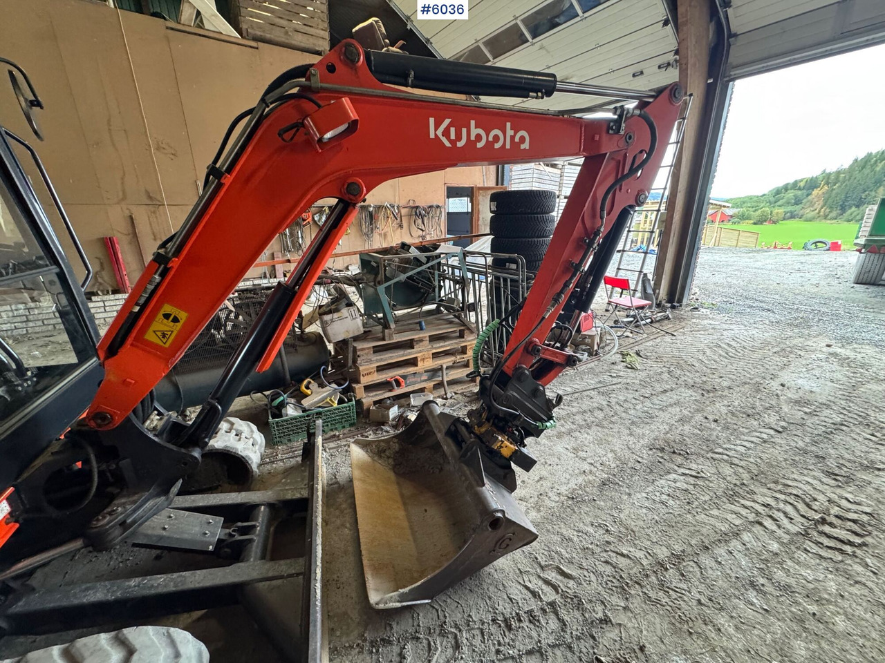 Excavadora 2013 Kubota kx71-3 w/ Rotor tilt, gravel bucket and sanding bucket!: foto 9