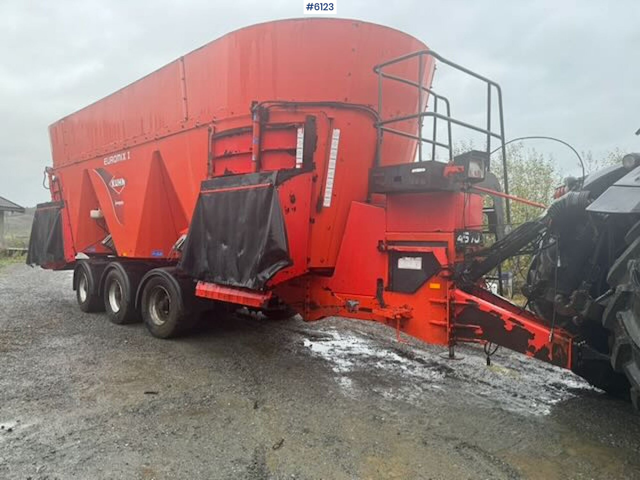 2014 Kuhn Euromix I 4573 feed mixer - Maquinaria de henificación: foto 1 2014 Kuhn Euromix I 4573 feed mixer - Maquinaria de henificación: foto 1