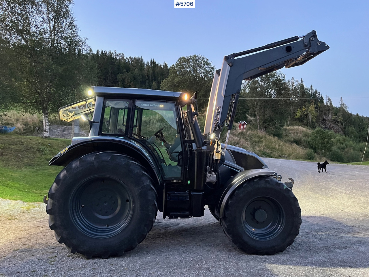 2014 Valtra N143 Direct, well equipped! - Tractor: foto 4 2014 Valtra N143 Direct, well equipped! - Tractor: foto 4