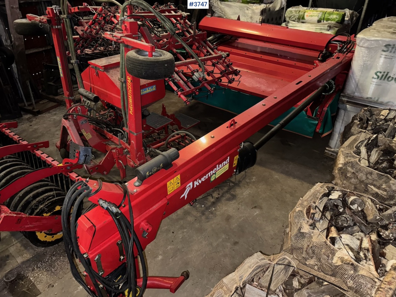 2017 Kverneland 4332LT Trailed mower. - Maquinaria de henificación: foto 1 2017 Kverneland 4332LT Trailed mower. - Maquinaria de henificación: foto 1