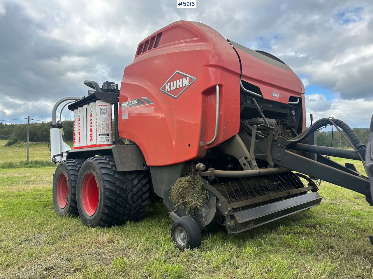 2018 Kuhn VBP 3165 Intelliwrap round baler - Maquinaria de henificación: foto 1 2018 Kuhn VBP 3165 Intelliwrap round baler - Maquinaria de henificación: foto 1