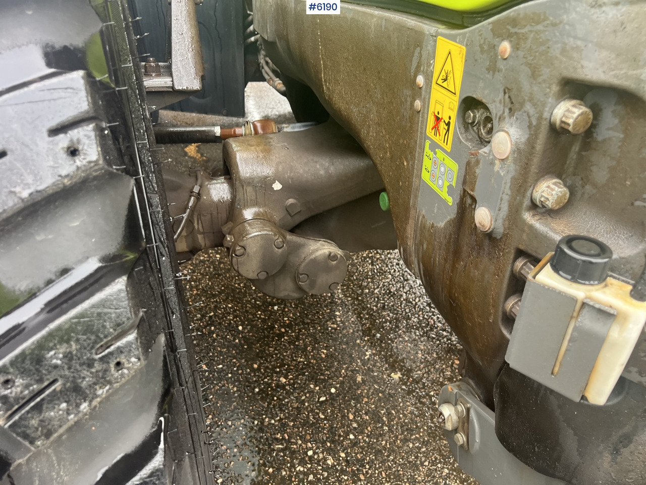 Tractor 2021 Claas Axion 830 tractor w/ front hydraulics: foto 8 Tractor 2021 Claas Axion 830 tractor w/ front hydraulics: foto 8