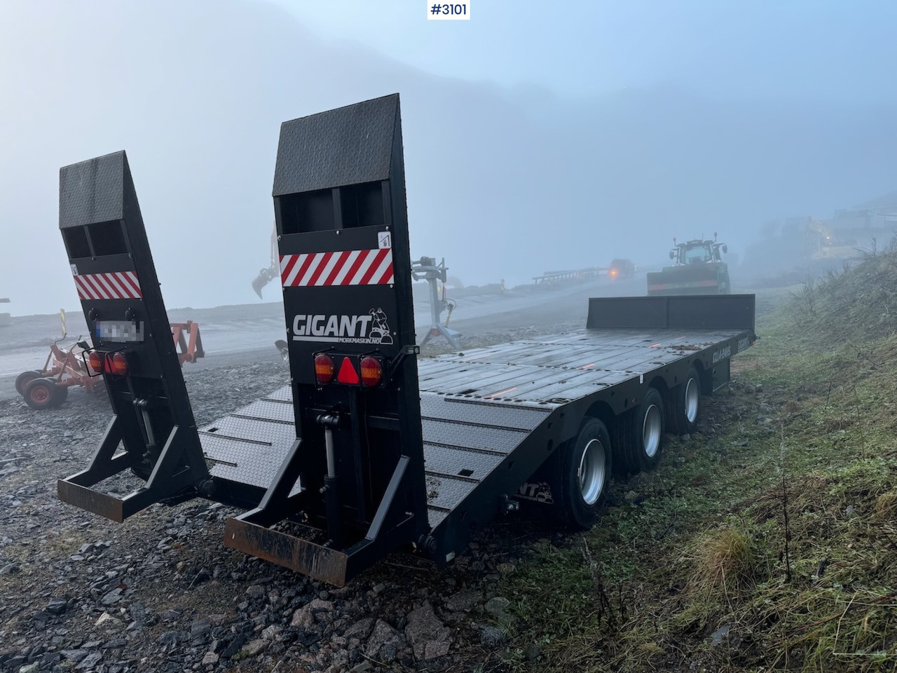 2021 Gigant Machine trailer with drive bridges - Remolque góndola rebajadas: foto 2 2021 Gigant Machine trailer with drive bridges - Remolque góndola rebajadas: foto 2