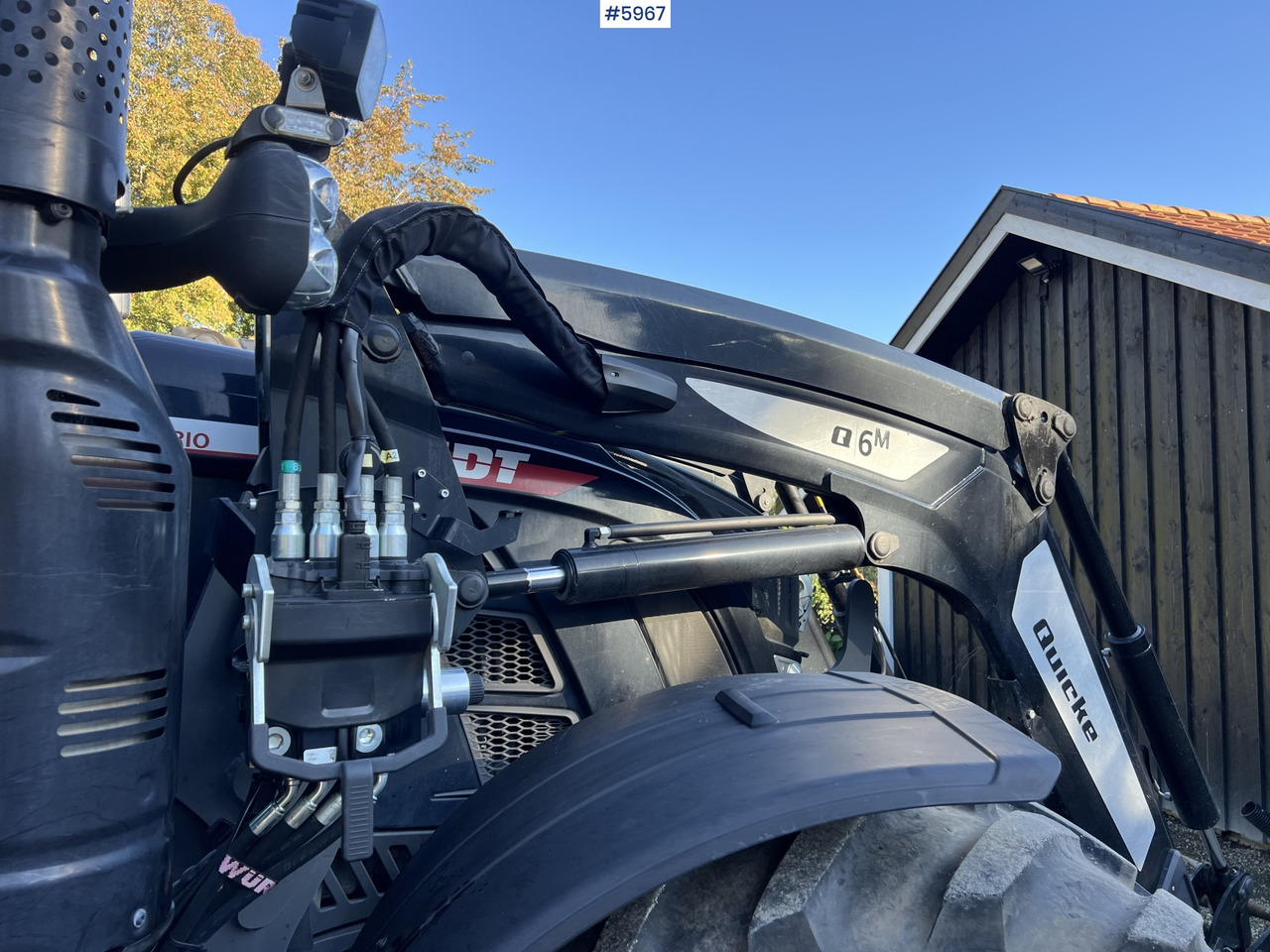 Tractor 2023 Fendt 724 Vario profi + w/ Front loader and fully equipped: foto 12