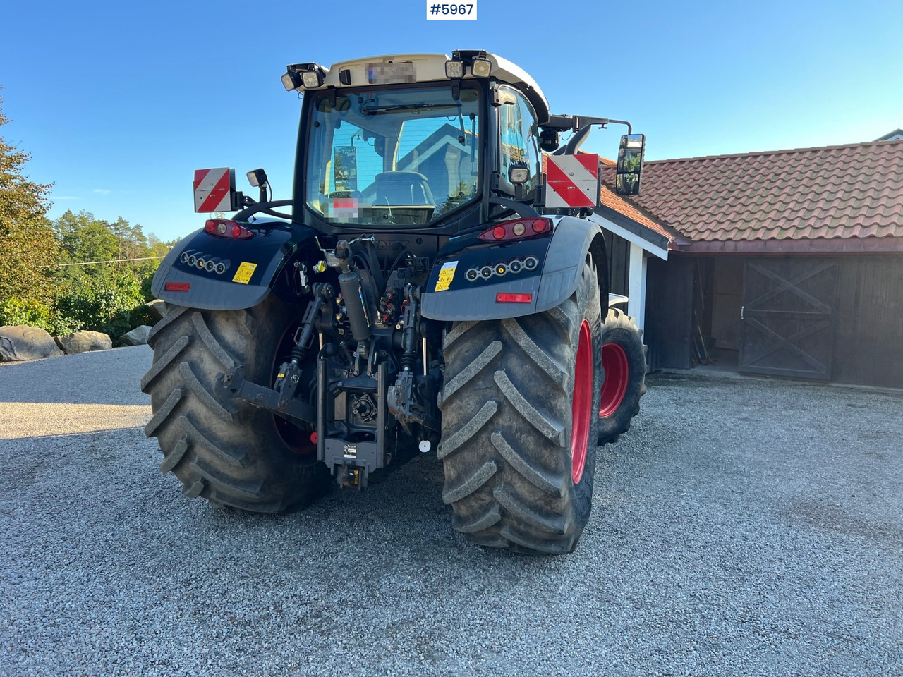 Tractor 2023 Fendt 724 Vario profi + w/ Front loader and fully equipped: foto 17
